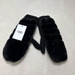 UGG Luxe BLACK FAUX FUR FUZZY WOOL BLEND MITTENS WITH SHERPA LINING size L/XL